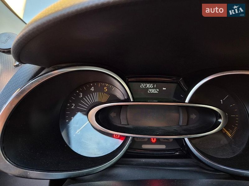 Хэтчбек Renault Clio 2015 в Днепре