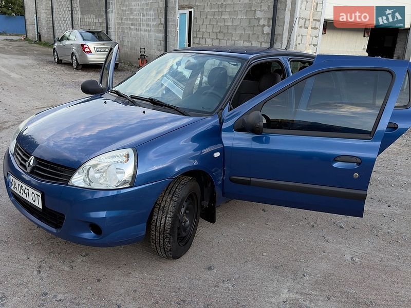 Хэтчбек Renault Clio 2009 в Киеве
