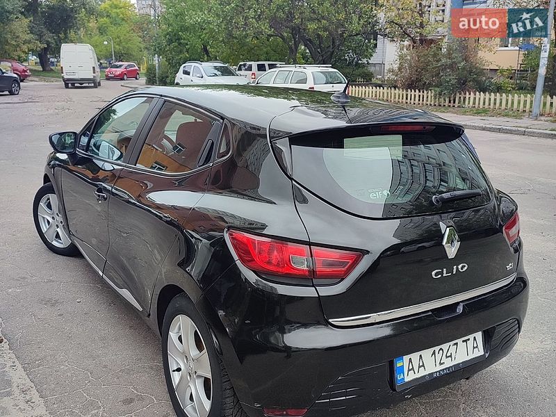 Хэтчбек Renault Clio 2012 в Черкассах