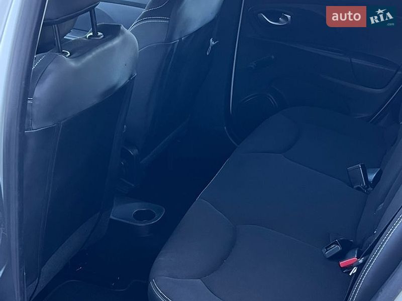 Универсал Renault Clio 2015 в Ивано-Франковске фото 51 Универсал Renault Clio 2015 в Ивано-Франковске