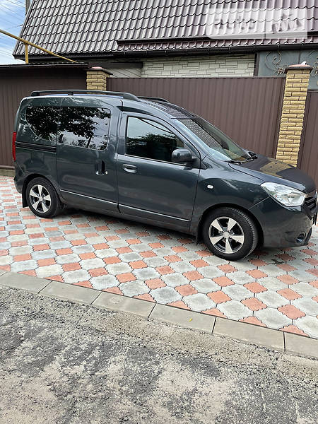 Универсал Renault Dokker 2015 в Бахмуте