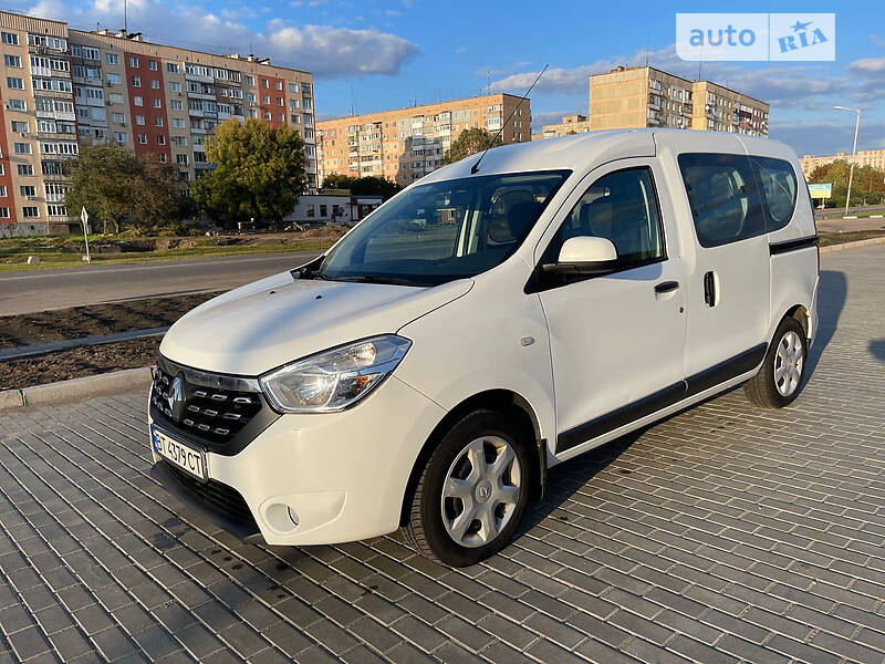 Минивэн Renault Dokker 2018 в 