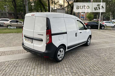 Минивэн Renault Dokker 2017 в 