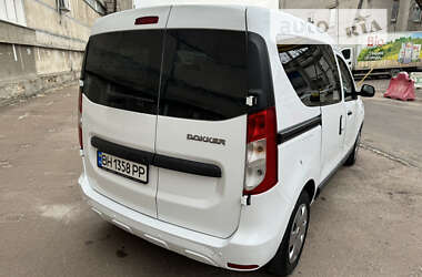 Минивэн Renault Dokker 2017 в 