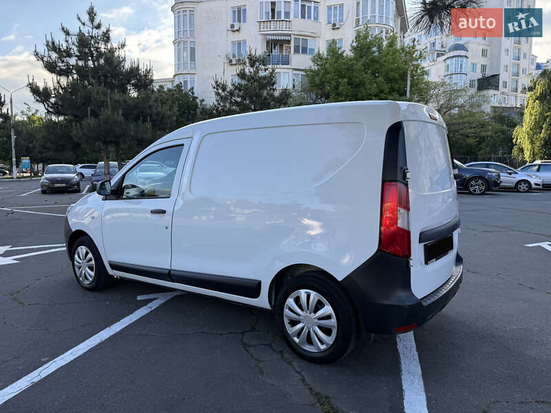 Вантажний фургон Renault Dokker 2016 в Одесі