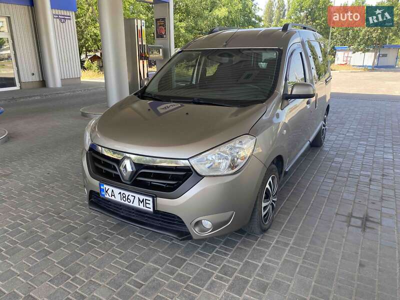 Минивэн Renault Dokker 2015 в 