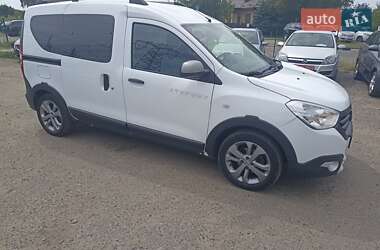 Минивэн Renault Dokker 2015 в 