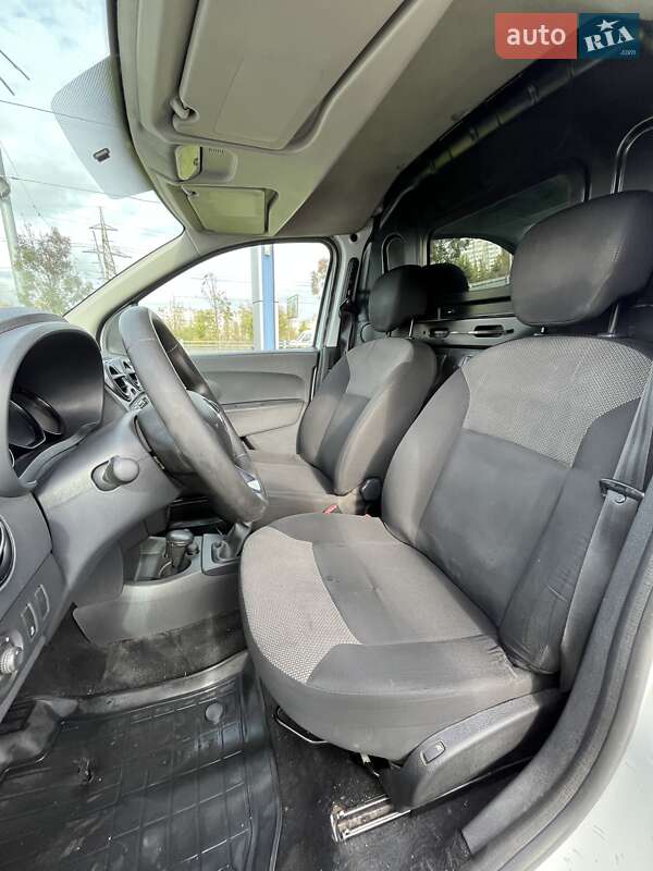 Грузовой фургон Renault Dokker 2019 в Киеве фото 19 Грузовой фургон Renault Dokker 2019 в Киеве