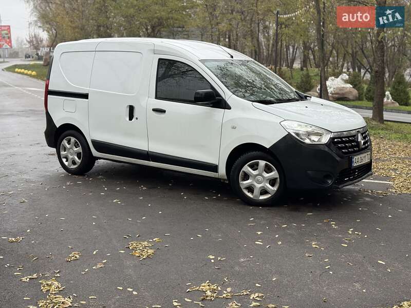 Вантажний фургон Renault Dokker 2018 в Києві