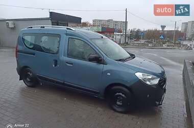 Минивэн Renault Dokker 2013 в Вараше