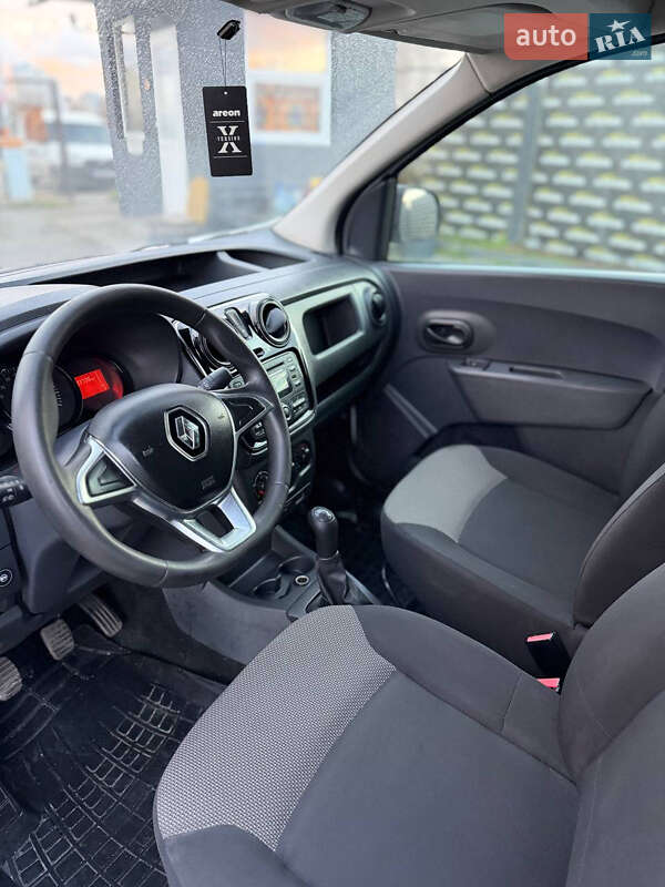 Вантажний фургон Renault Dokker 2018 в Києві