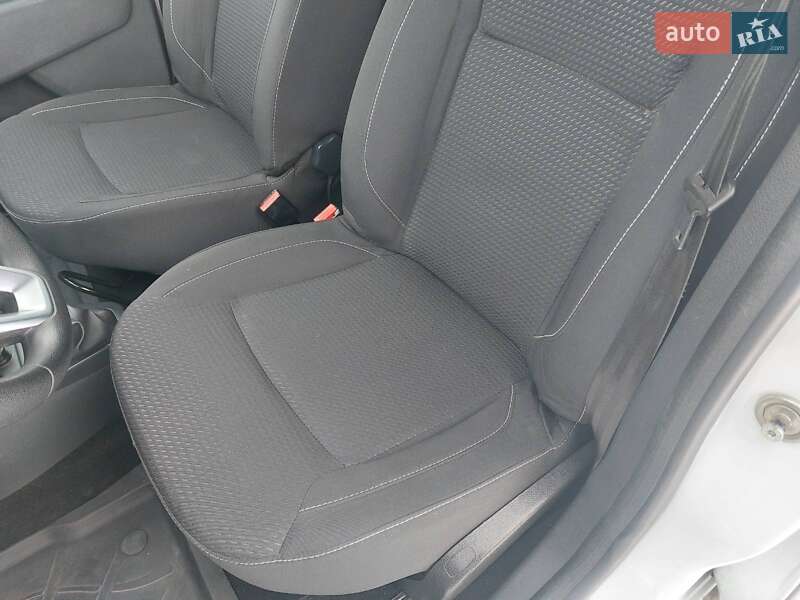 Минивэн Renault Dokker 2018 в Косове фото 22 Минивэн Renault Dokker 2018 в Косове