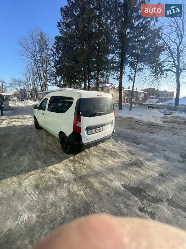 Минивэн Renault Dokker 2013 в Трускавце