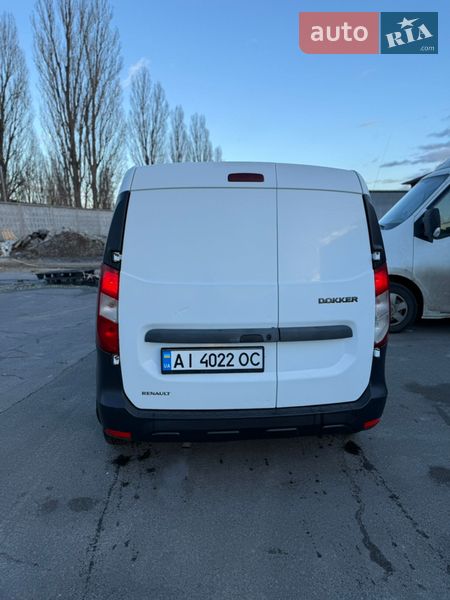 Вантажний фургон Renault Dokker 2013 в Києві