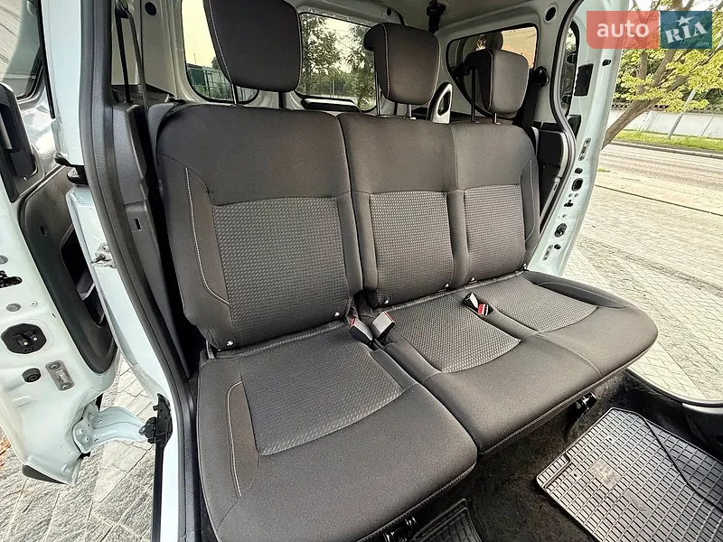 Renault dokker 2021 VIN VF10SRA3467060281 фото оголошення 21 з 53