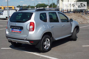 Внедорожник / Кроссовер Renault Duster 2011 в Киеве