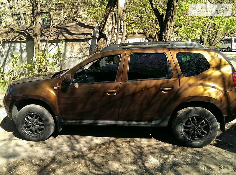 Позашляховик / Кросовер Renault Duster 2012 в Маріуполі