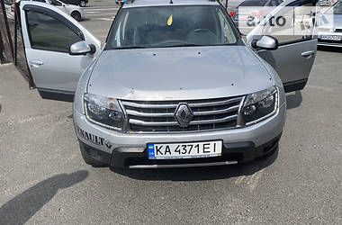 Внедорожник / Кроссовер Renault Duster 2014 в Киеве