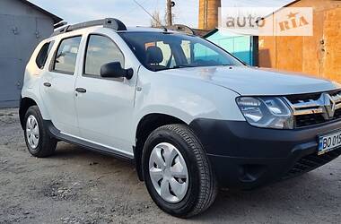 Внедорожник / Кроссовер Renault Duster 2015 в Тернополе