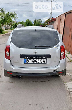 Внедорожник / Кроссовер Renault Duster 2013 в Сарате