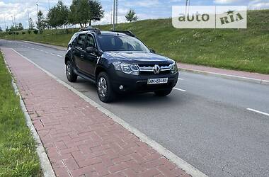 Внедорожник / Кроссовер Renault Duster 2017 в Киеве