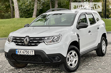 Внедорожник / Кроссовер Renault Duster 2020 в 