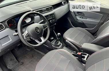 Внедорожник / Кроссовер Renault Duster 2020 в 