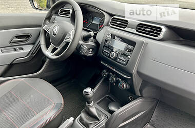 Внедорожник / Кроссовер Renault Duster 2020 в 