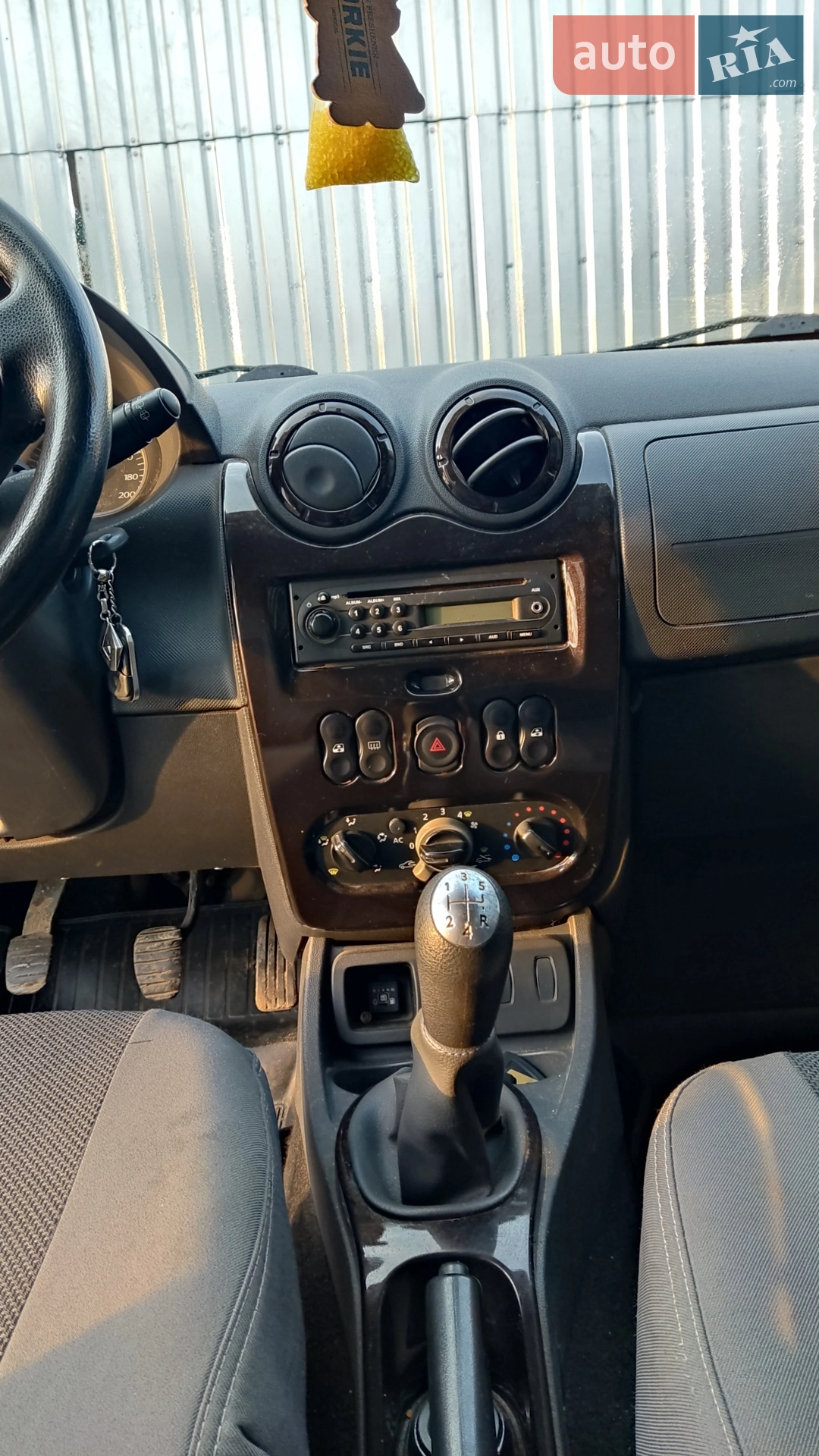 2011 Renault Duster - мініатюра 6