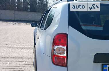 Внедорожник / Кроссовер Renault Duster 2017 в Борщеве