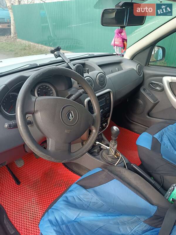 Позашляховик / Кросовер Renault Duster 2014 в Тетієві