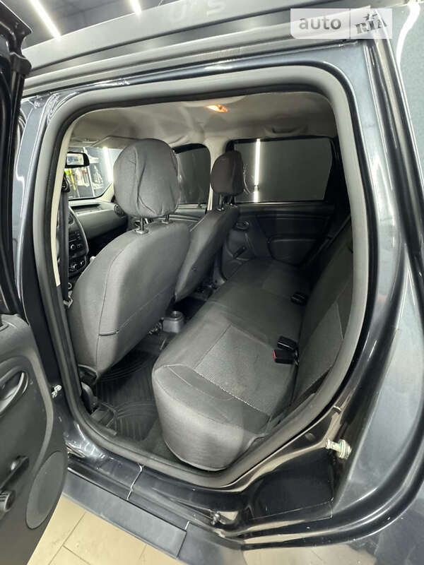 Внедорожник / Кроссовер Renault Duster 2017 в Жмеринке фото 12 Внедорожник / Кроссовер Renault Duster 2017 в Жмеринке