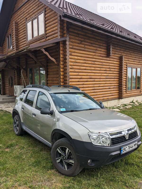 Внедорожник / Кроссовер Renault Duster 2012 в Бродах