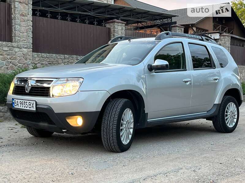 Позашляховик / Кросовер Renault Duster 2014 в Первомайську