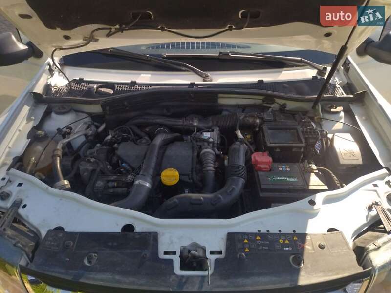 Внедорожник / Кроссовер Renault Duster 2016 в Дунаевцах фото 5 Внедорожник / Кроссовер Renault Duster 2016 в Дунаевцах