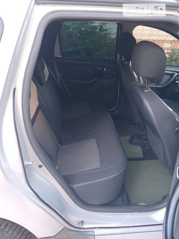 Внедорожник / Кроссовер Renault Duster 2016 в Любаре