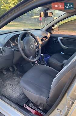 Внедорожник / Кроссовер Renault Duster 2011 в Смолином