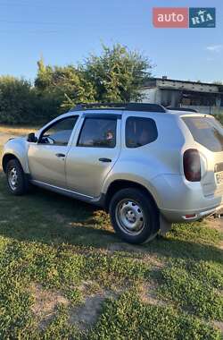 Внедорожник / Кроссовер Renault Duster 2011 в Смолином