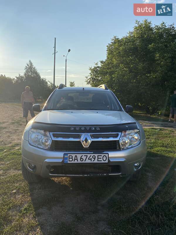 Позашляховик / Кросовер Renault Duster 2011 в Смоліному