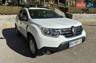 Внедорожник / Кроссовер Renault Duster 2018 в 