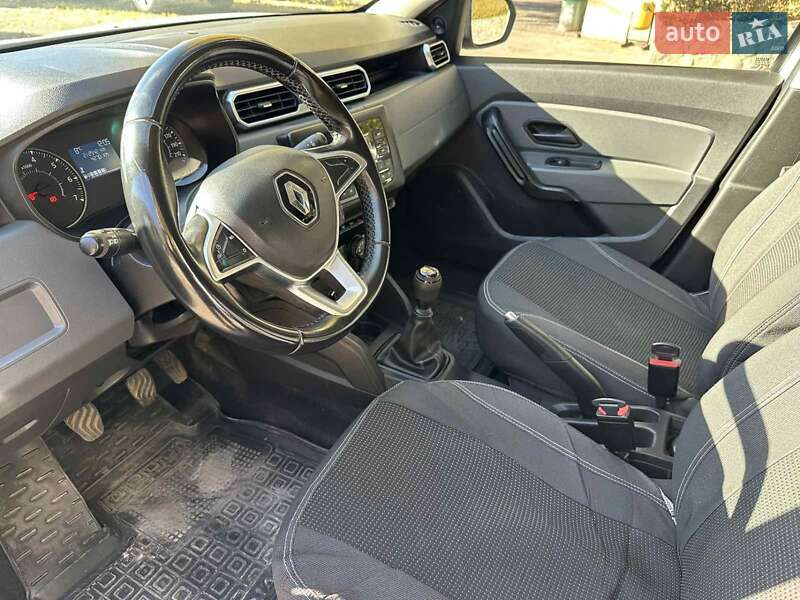 Позашляховик / Кросовер Renault Duster 2018 в Голованівську