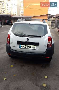 Внедорожник / Кроссовер Renault Duster 2011 в Киеве