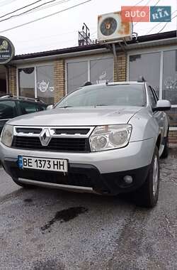 Внедорожник / Кроссовер Renault Duster 2010 в Первомайске