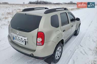 Внедорожник / Кроссовер Renault Duster 2014 в Харькове