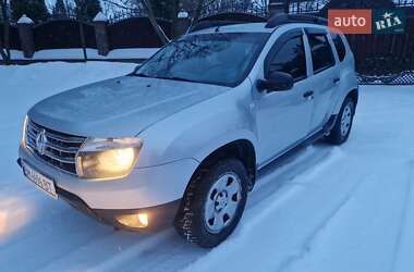 Внедорожник / Кроссовер Renault Duster 2013 в Ромнах