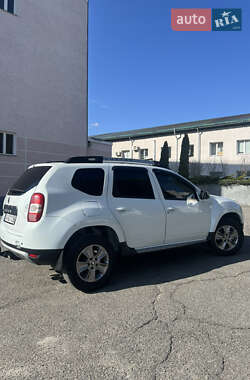 Позашляховик / Кросовер Renault Duster 2017 в 