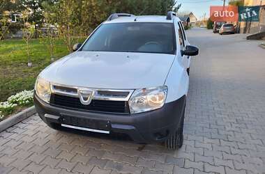 Позашляховик / Кросовер Renault Duster 2013 в 