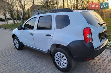 Позашляховик / Кросовер Renault Duster 2013 в 