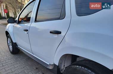 Позашляховик / Кросовер Renault Duster 2013 в 