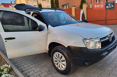 Позашляховик / Кросовер Renault Duster 2013 в 